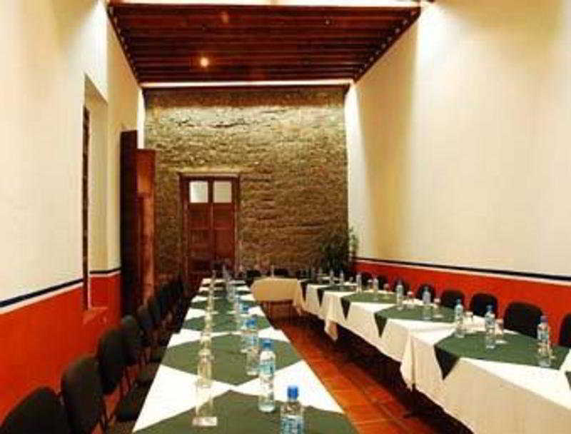 Howard Johnson By Wyndham Morelia Calle Real Fasilitas foto